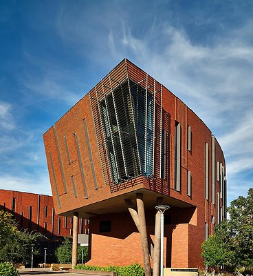 dupont-mccord-hall-school-of-business-arizona-state-university-mountain-dreams