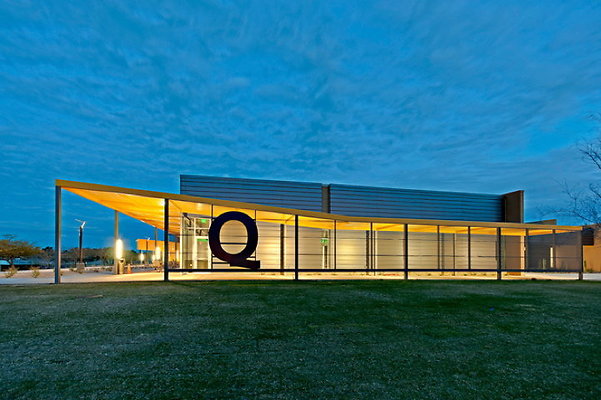 ParadiseValleyCCBuildingQ-4