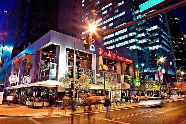 p-Cityscape-Phoenix 54 990x660 201406020237