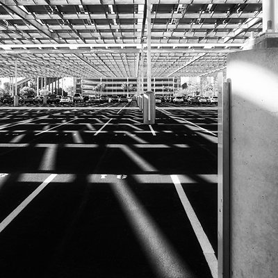 Lot59column line structures sq