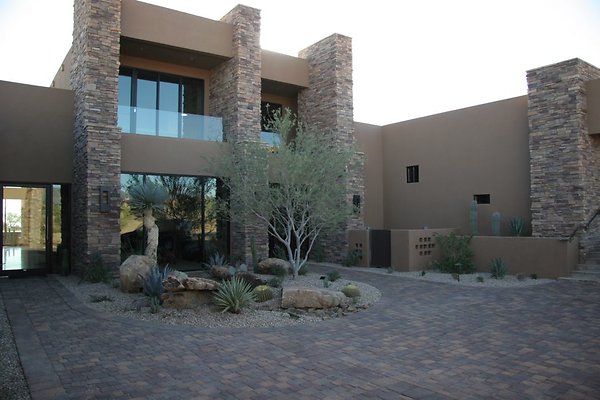 08 Scottstsdale  101 house