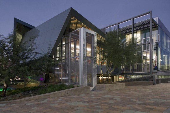 Tempe-Transportation-Center-by-Architekton-in-Tempe-United-States-588x392