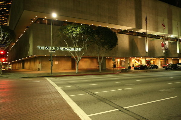 Figueroa 5th Bonaventure - 12 Figueroa 5th Bonaventure - 12