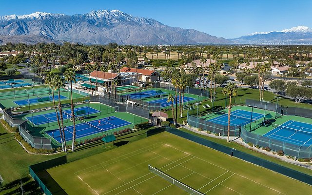 mission-hills racquet mh 048 1920 1200